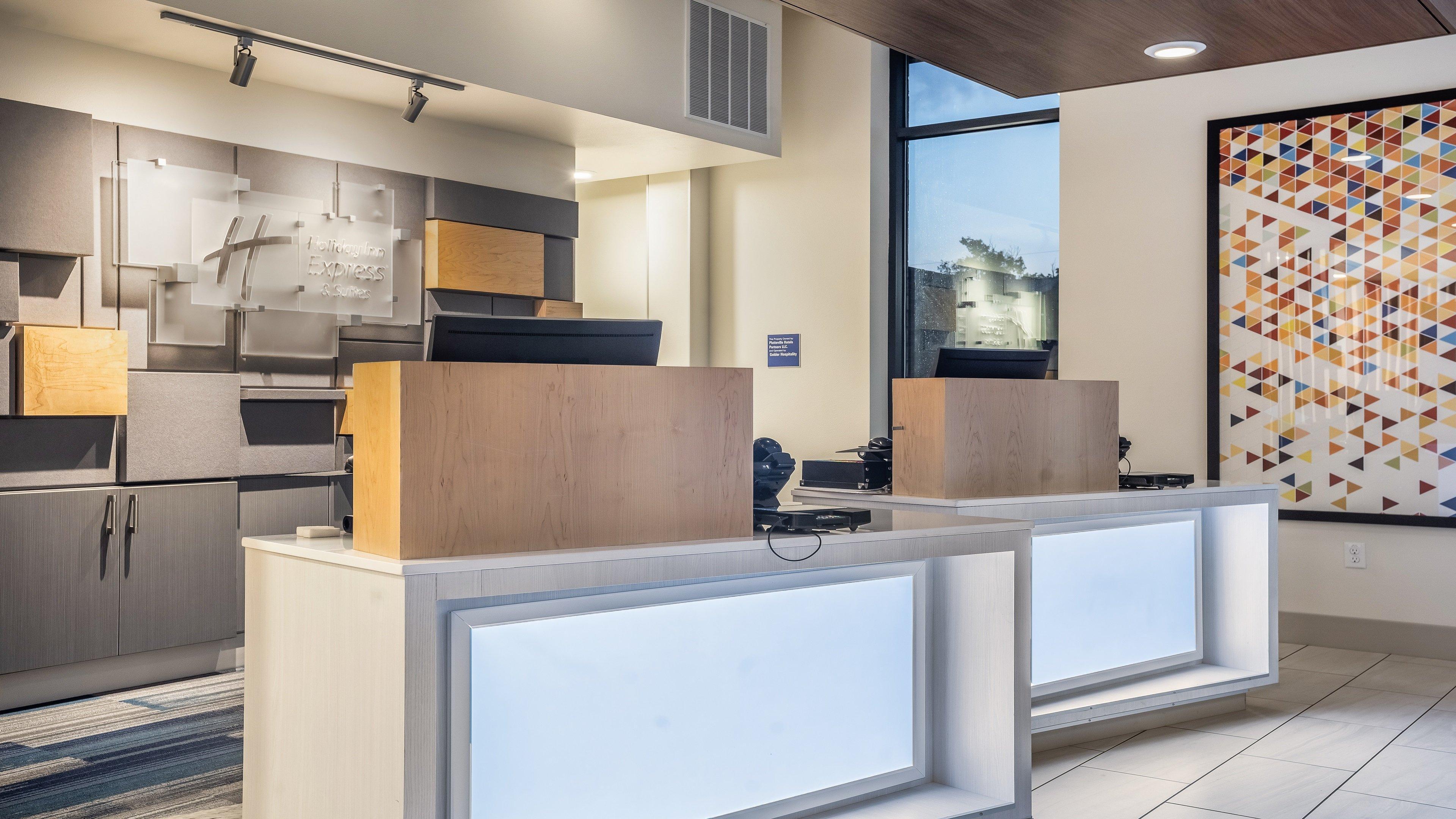 Holiday Inn Express & Suites Platteville By Ihg Exterior foto