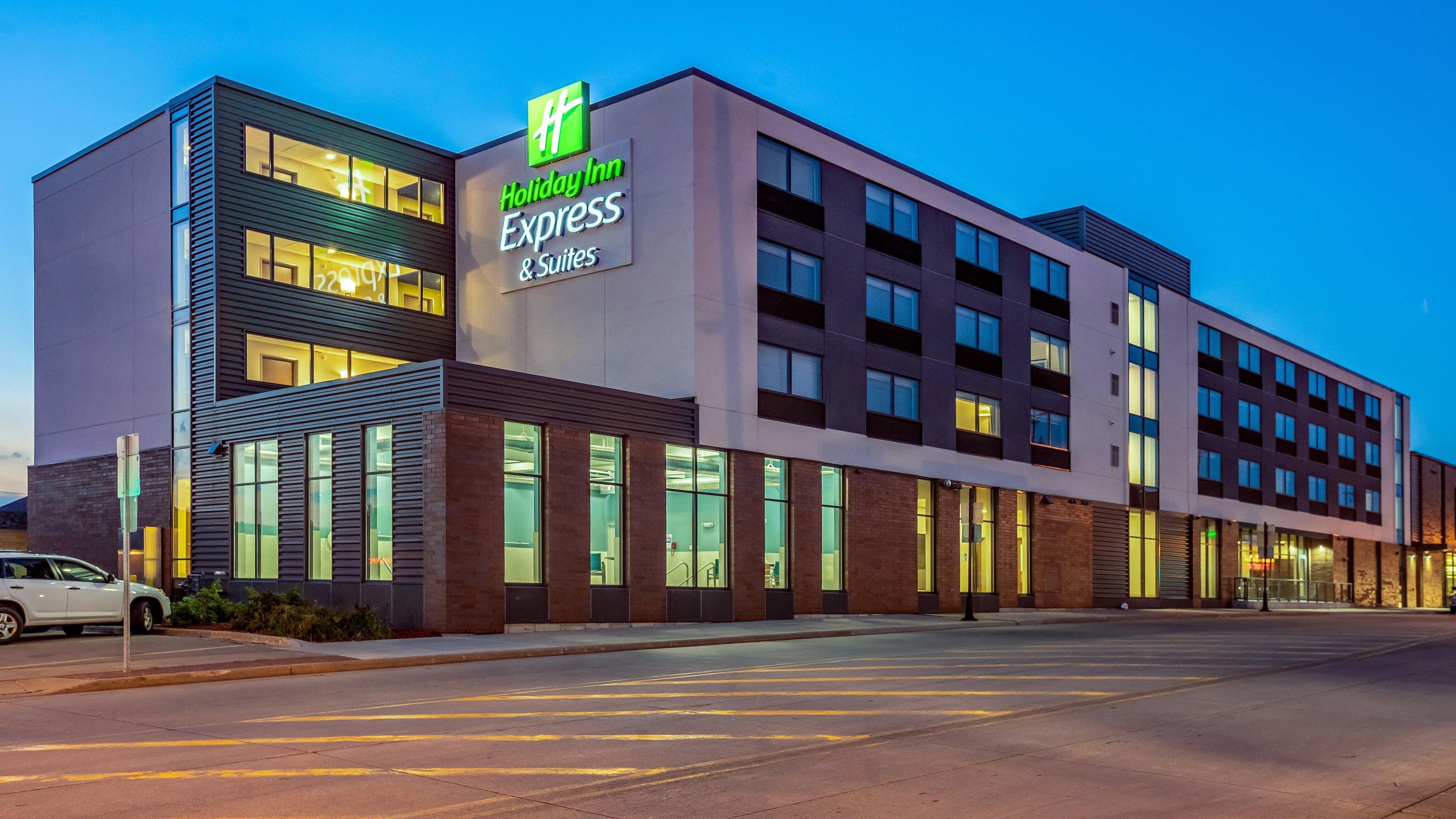 Holiday Inn Express & Suites Platteville By Ihg Exterior foto