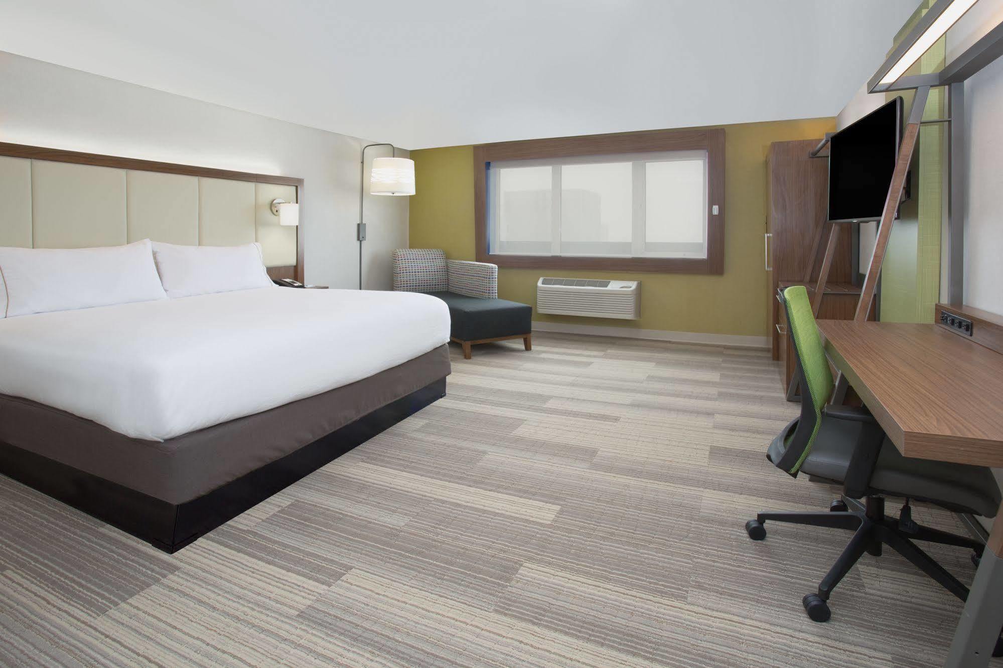 Holiday Inn Express & Suites Platteville By Ihg Exterior foto